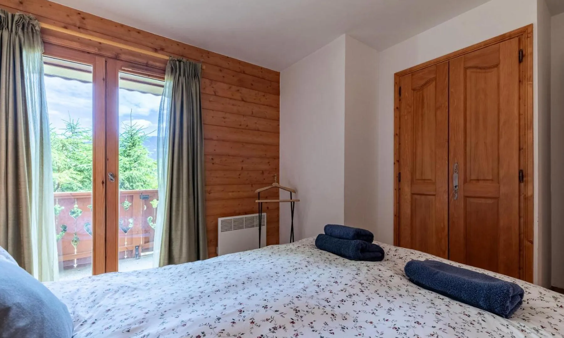 Residence Bergerie Des 3 Vallees F - Appartement 4 Pieces 6 Personnes Situe Dans Le Charmant Village Des Allues Mae-4991 Les Allues France