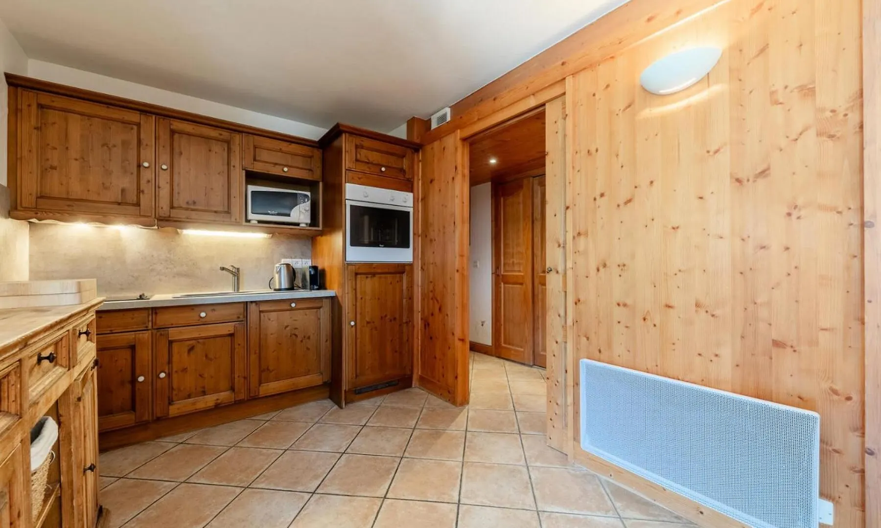 Residence Bergerie Des 3 Vallees F - Appartement 4 Pieces 6 Personnes Situe Dans Le Charmant Village Des Allues Mae-4991 Les Allues